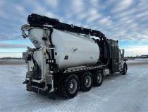 2015 Western Star 4900SB Vac Truck