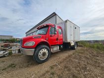 2007 Freightliner Steam Wash Truck Vehicle